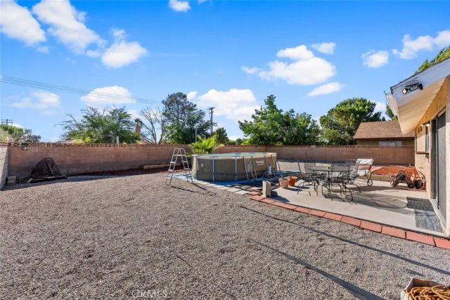 44605 Gillan Avenue, Lancaster, CA 93535