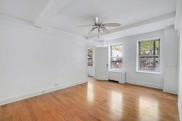 424 E 52nd St Apt 2A, New York City, NY 10022