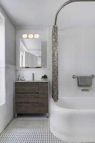 424 E 52nd St Apt 2A, New York City, NY 10022