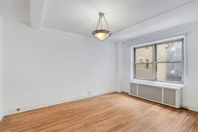 424 E 52nd St Apt 2A, New York City, NY 10022