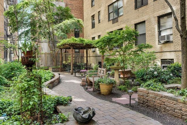 424 E 52nd St Apt 2A, New York City, NY 10022