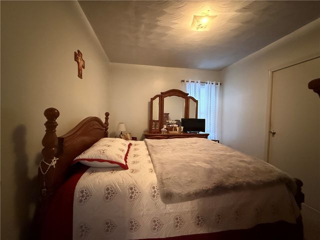 63 Chandler Avenue, Pawtucket, RI 02860