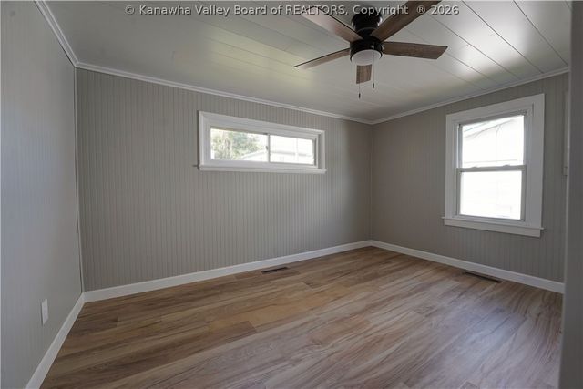 834 S Washington Street, St Albans, WV 25177