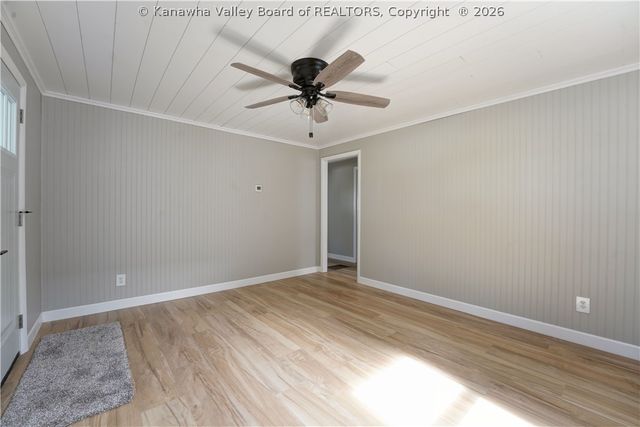 834 S Washington Street, St Albans, WV 25177