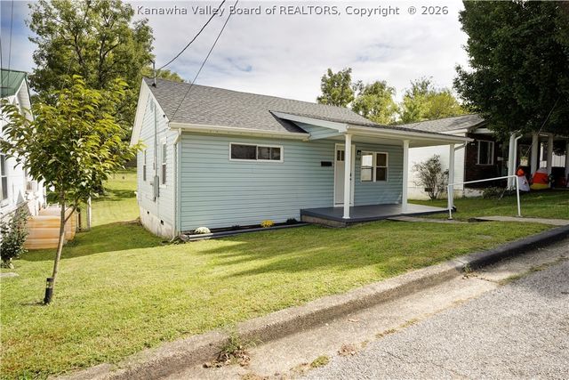 834 S Washington Street, St Albans, WV 25177