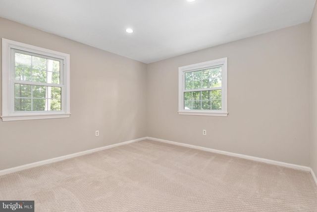10618 SHADOW LN, Fairfax Station, VA 22039