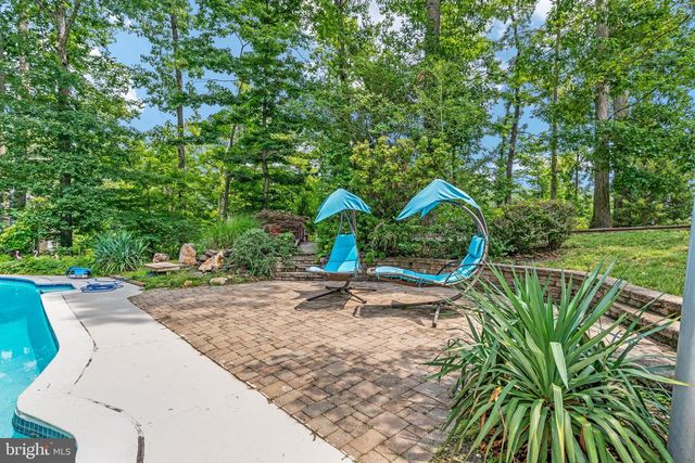 10618 SHADOW LN, Fairfax Station, VA 22039