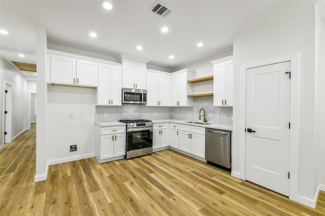 6103 Cavalier Street, Houston, TX 77087