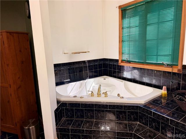 5790 Homestead Road, Boston, NY 14075