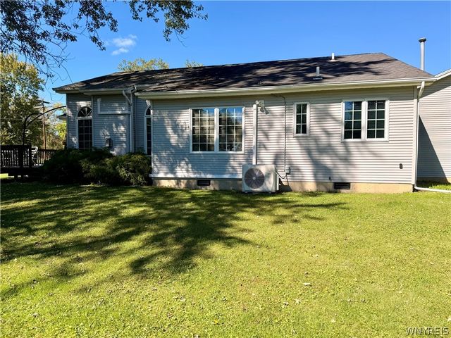 5790 Homestead Road, Boston, NY 14075