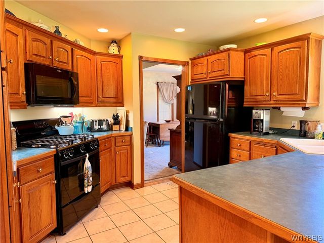 5790 Homestead Road, Boston, NY 14075