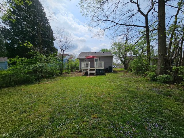 2002 E Highland Avenue, Muncie, IN 47303