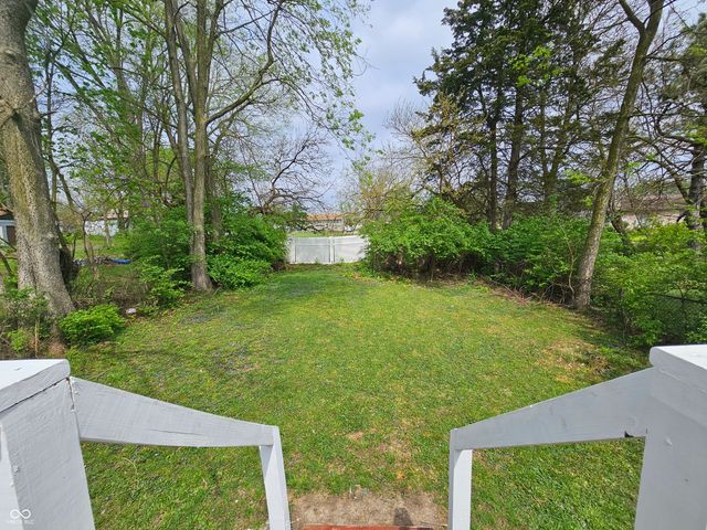 2002 E Highland Avenue, Muncie, IN 47303