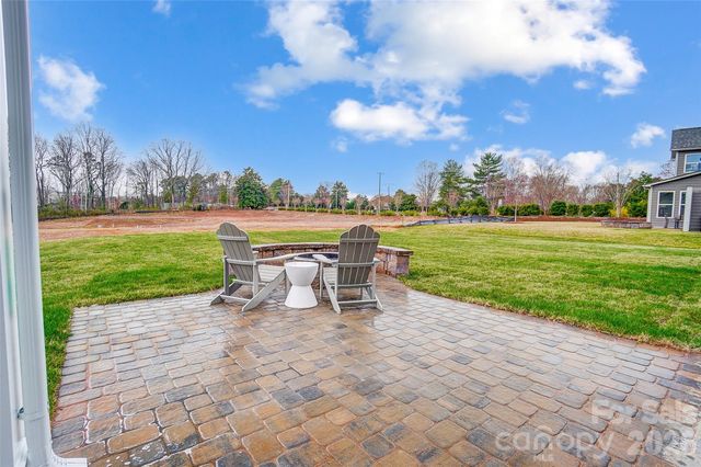 1311 Wiggins Drive, Gastonia, NC 28054