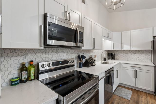1036 Oakcrest Drive, Charleston, SC 29412