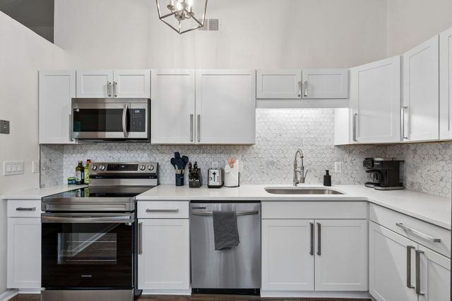1036 Oakcrest Drive, Charleston, SC 29412