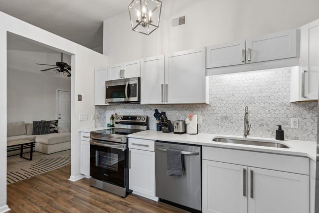 1036 Oakcrest Drive, Charleston, SC 29412