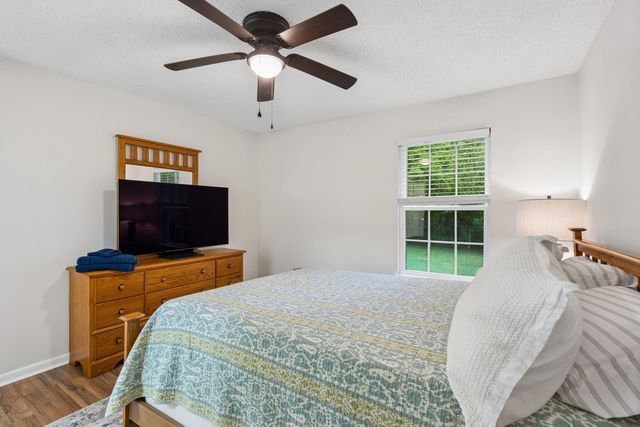 1036 Oakcrest Drive, Charleston, SC 29412