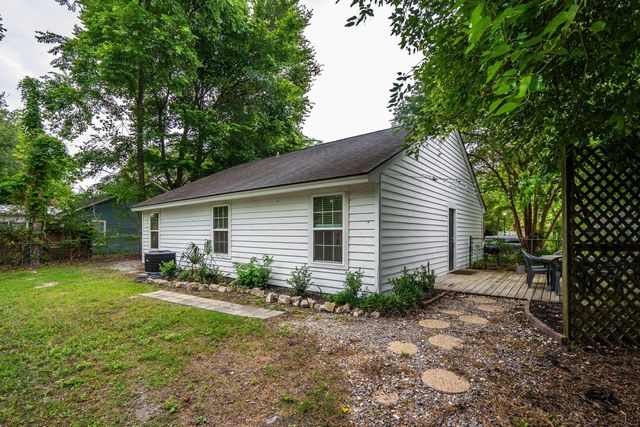 1036 Oakcrest Drive, Charleston, SC 29412