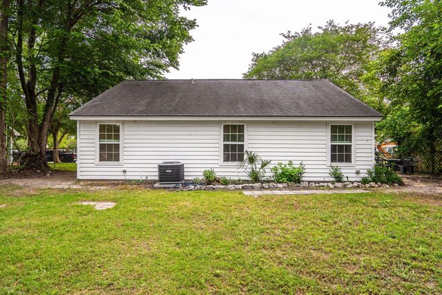 1036 Oakcrest Drive, Charleston, SC 29412