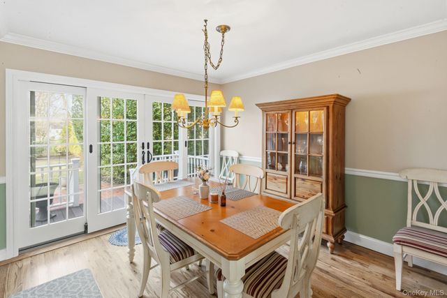 11 Oxford Street, Northport, NY 11768