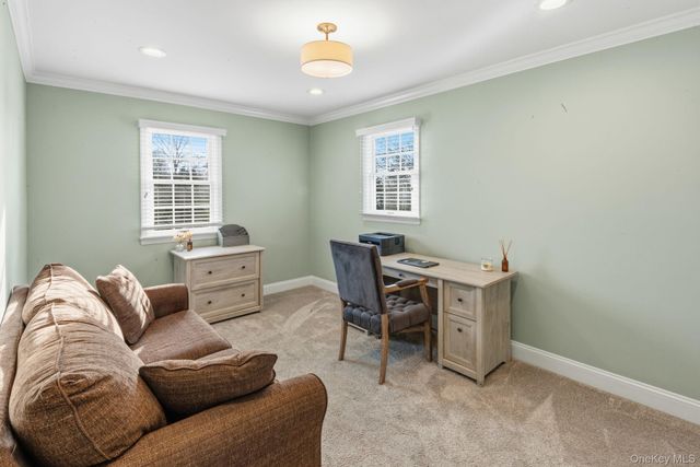 11 Oxford Street, Northport, NY 11768