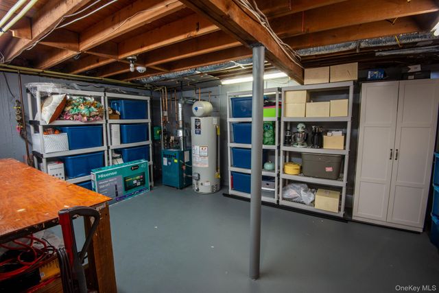 11 Oxford Street, Northport, NY 11768