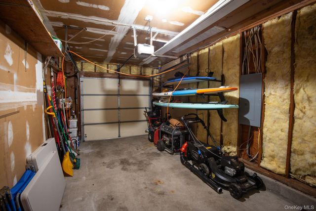 11 Oxford Street, Northport, NY 11768