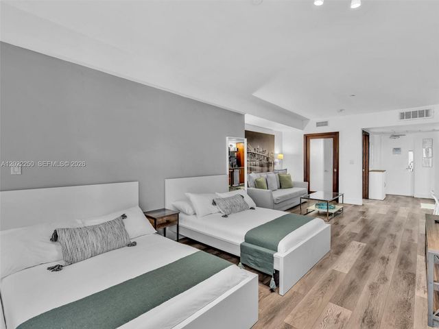 1052 Ocean Dr C203, Miami Beach, FL 33139