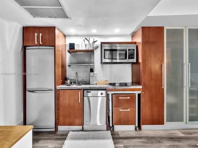 1052 Ocean Dr C203, Miami Beach, FL 33139