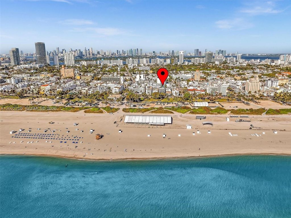 1052 Ocean Dr C203, Miami Beach, FL 33139