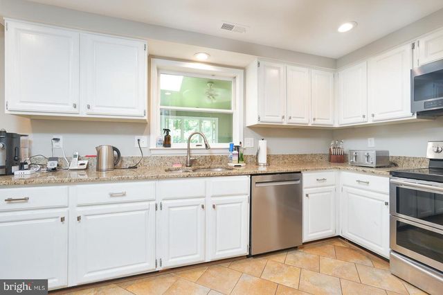 10914 SHADOW LN, Columbia, MD 21044