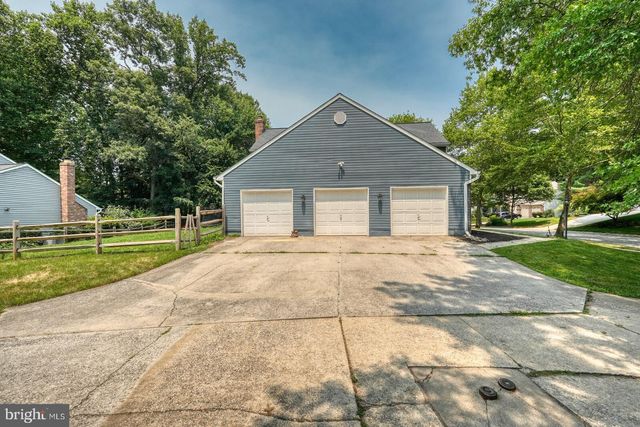 10914 SHADOW LN, Columbia, MD 21044