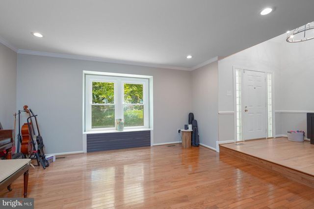 10914 SHADOW LN, Columbia, MD 21044