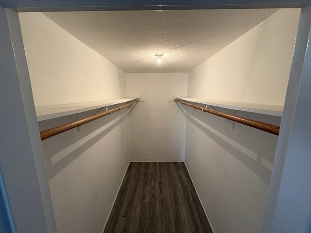 1 Summit Drive 24, Reading, MA 01867