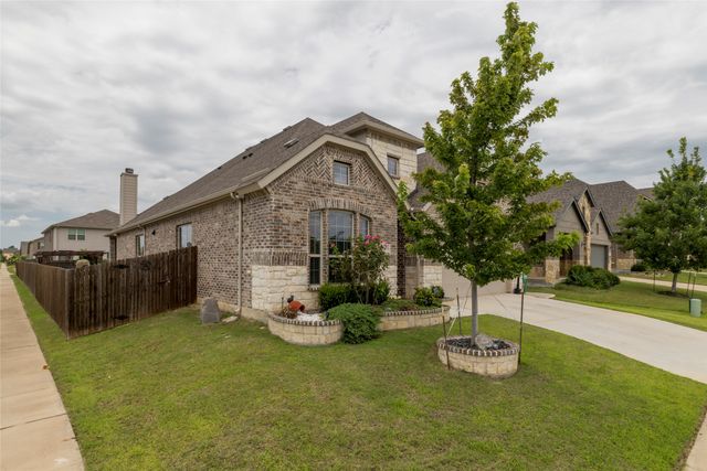 3820 Carmel Hills Drive, Denton, TX 76208