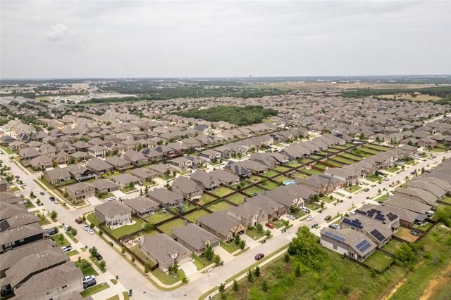 3820 Carmel Hills Drive, Denton, TX 76208