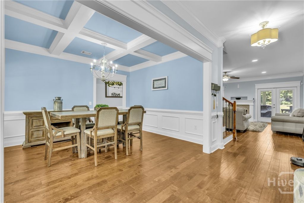 Image 7 of property listing at 515 Bodaford Road, Richmond Hill, GA 31324