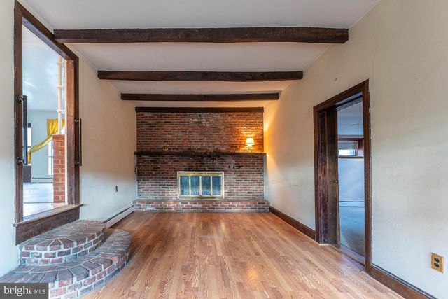 1312 S SHIP RD, West Chester, PA 19380