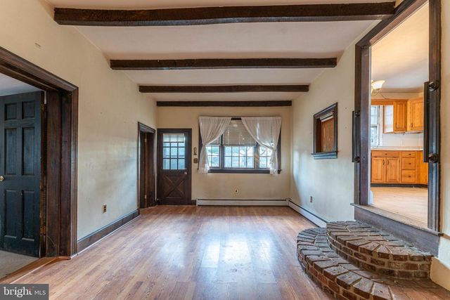 1312 S SHIP RD, West Chester, PA 19380