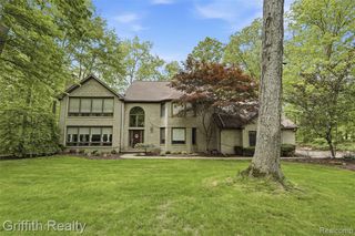 2018 Pine Hollow Trail, Brighton, MI 48114