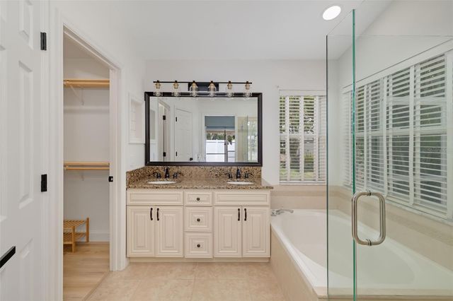 6226 BLUEFLOWER COURT, Lakewood Ranch, FL 34202
