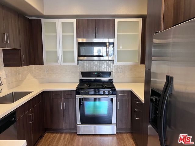 1040 Glendon Avenue 4190, Los Angeles, CA 90024