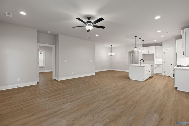 1526 Calistoga Circle, Huntsville, AL 35811