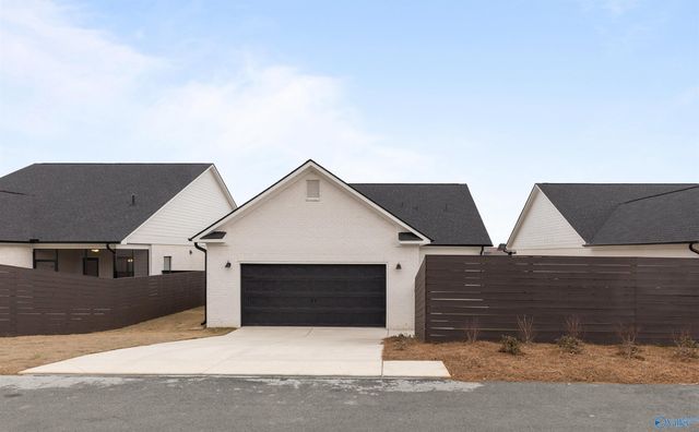 1526 Calistoga Circle, Huntsville, AL 35811