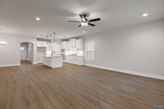 1526 Calistoga Circle, Huntsville, AL 35811