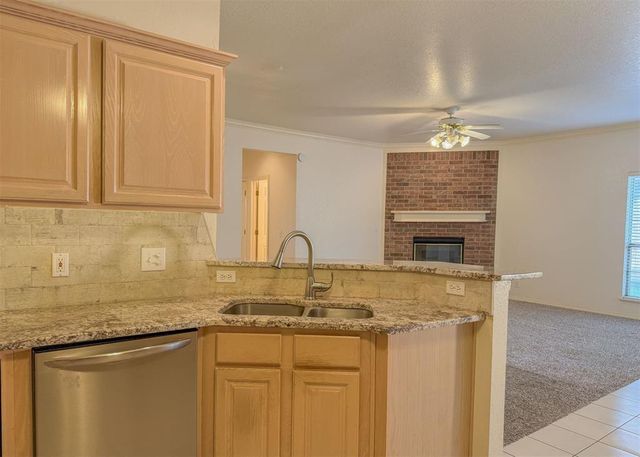1928 NW 157th Street, Edmond, OK 73013