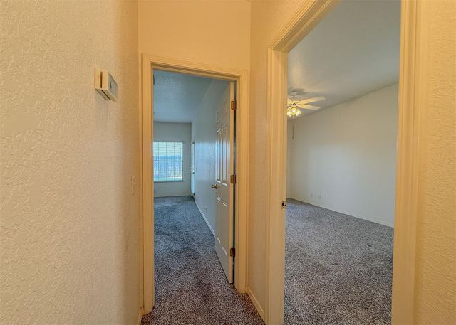 1928 NW 157th Street, Edmond, OK 73013
