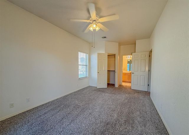1928 NW 157th Street, Edmond, OK 73013
