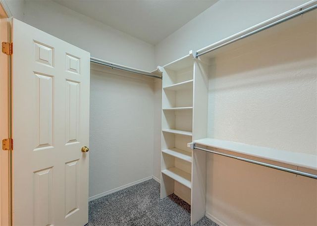 1928 NW 157th Street, Edmond, OK 73013
